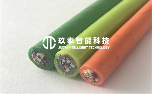 PUR拖鏈電纜與PVC拖鏈電纜圖片